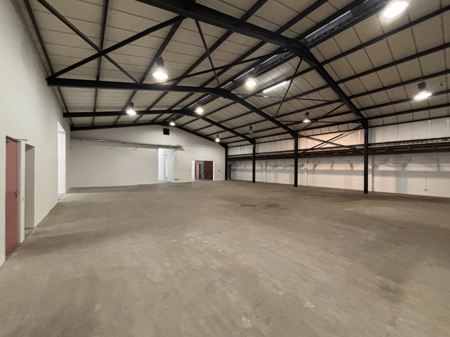 To Let commercial Property for Rent in Maitland Western Cape